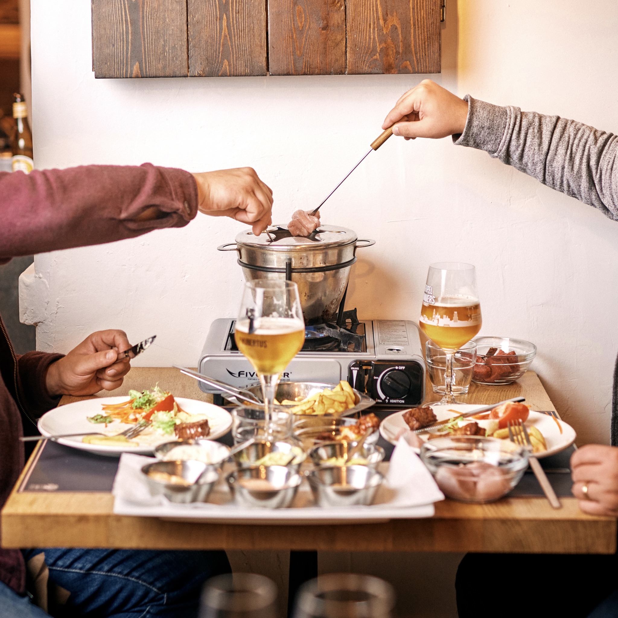 Où manger une raclette ou une fondue ? Destination Brabant wallon